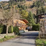 Apartment Biolay, Alpes Agency, Central Chamonix, Sleeps 6 *