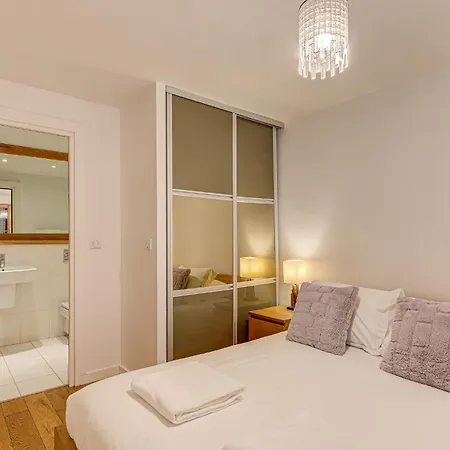 Biolay, Alpes Agency, Chamonix, Sleeps 6 シャモニー