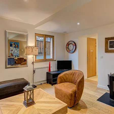 Apartamento Biolay - Alpes Travel - - Sleeps 6